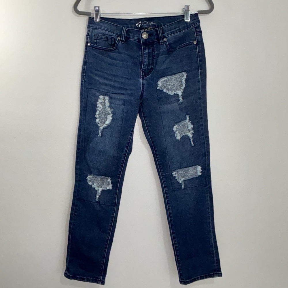 DG2 DIANE GILMAN INDIGO CLASSIC STRETCH EMBELLISHED DESTRUCTED JEANS Size 6P